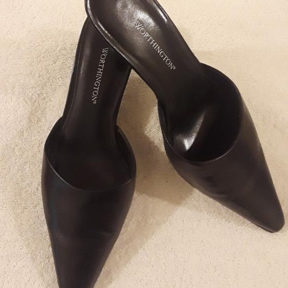 Worthington Black Kitten Heels